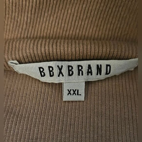 BBXBRAND Luxury Brown Ribbed Zip-Up Cropped Long Sleeve Top - Picture 6 of 7